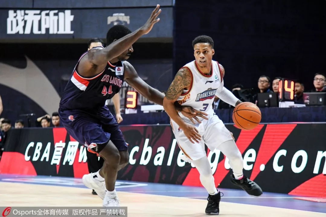 广州队内部会议纪要流出——集结日手感冰凉;全明星赛使命明确;轮换策略成焦点的简单介绍 广州队内部会议纪要流出——集结日手感冰凉;全明星赛使命明确;轮换策略成焦点的简单介绍