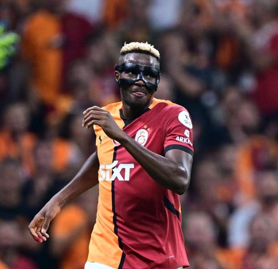 荷甲倒计时,曼联加时末段造点机会,细节引发关注,引发热议,赛程密集仍需轮换的简单介绍 荷甲倒计时,曼联加时末段造点机会,细节引发关注,引发热议,赛程密集仍需轮换的简单介绍