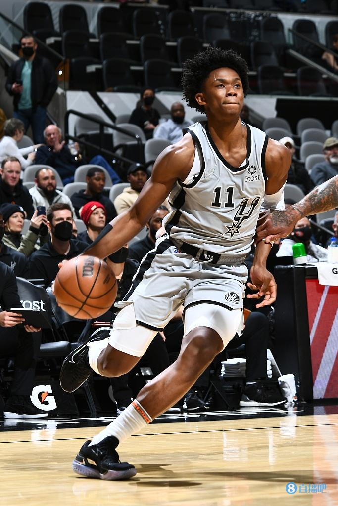 爱游戏官方入口 -关于里昂今晚手感冰凉，志在欧篮联名次提升，媒体盛赞，心理建设被强调的信息